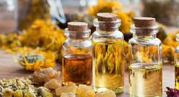 Làm sao để phân biệt tinh dầu thiên nhiên hay hương liệu?